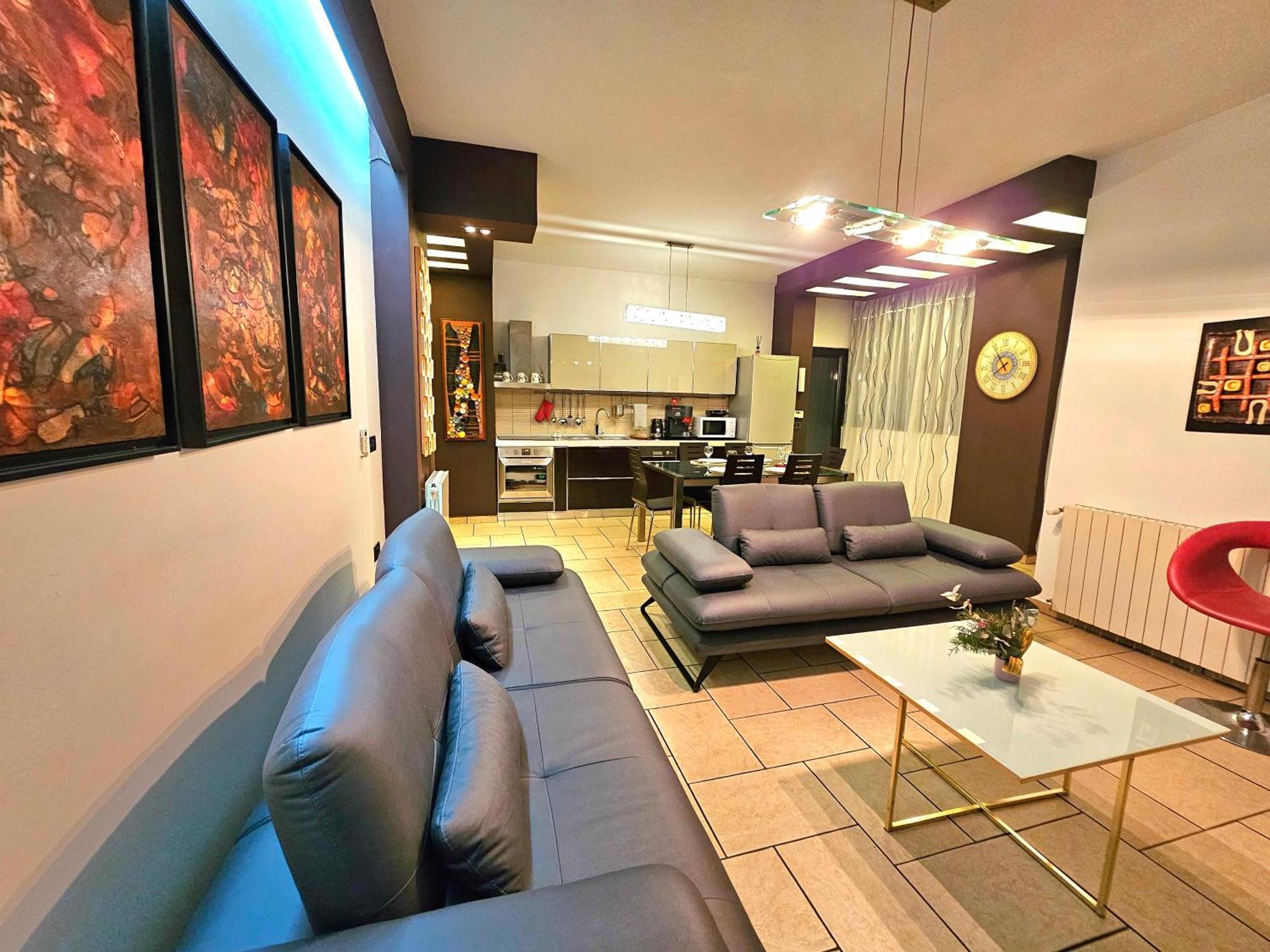 Center Apartment Easy_Luxury تيرانا المظهر الخارجي الصورة